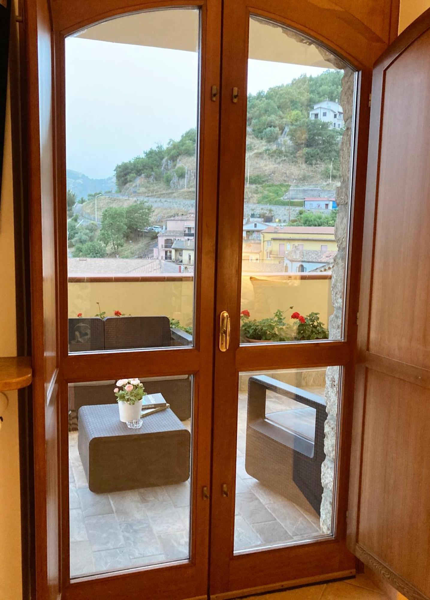 Nonna Felicia B&B Muro Lucano エクステリア 写真